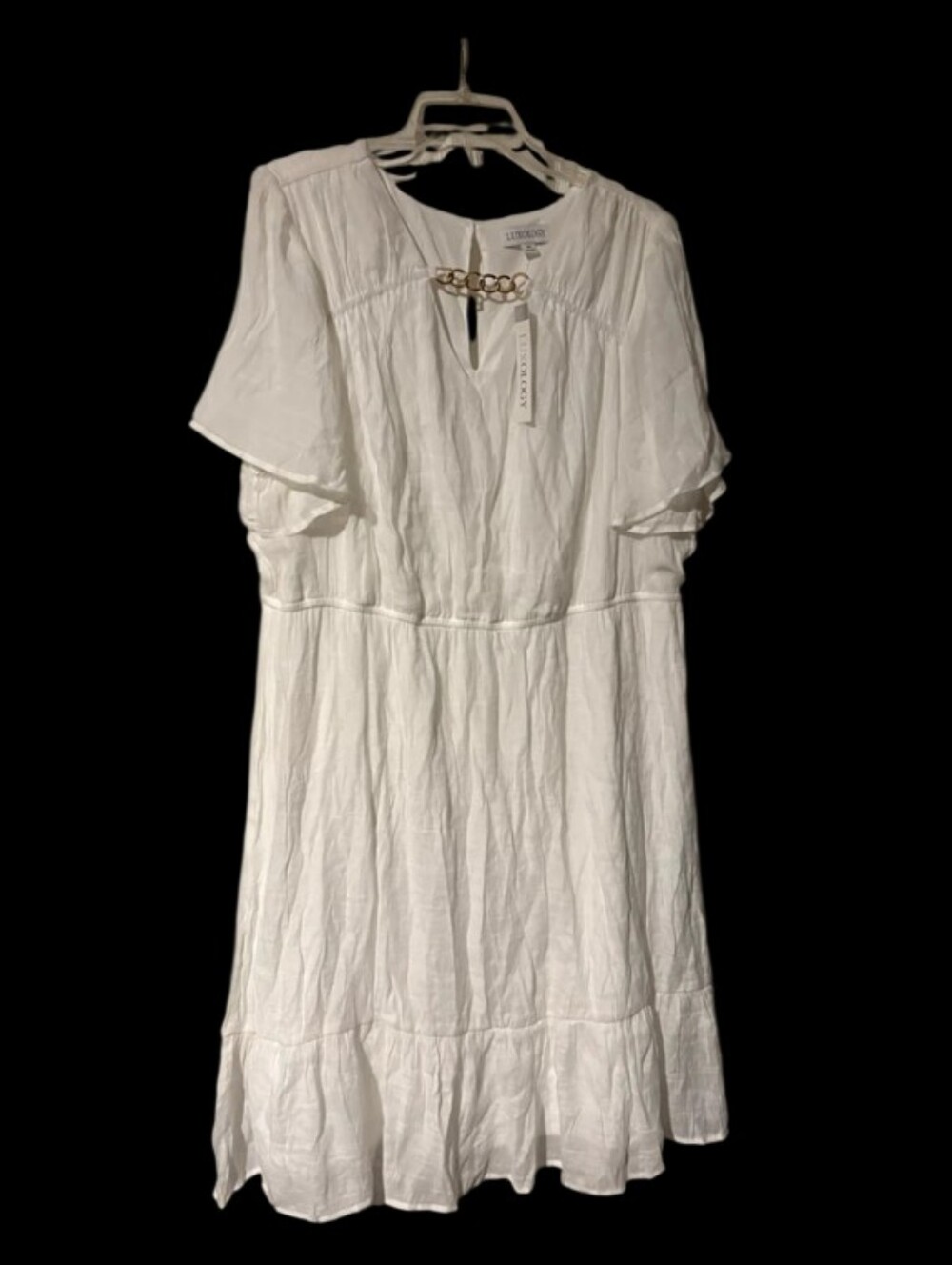 NWT Luxology Sz 3X White Gauzy Dress with Gold Chain Detail